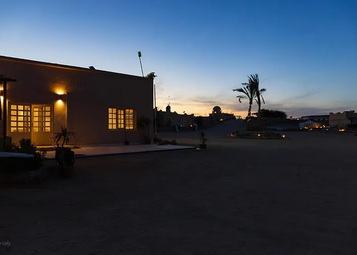 Sharm El Naga And Diving Center Gurdaka