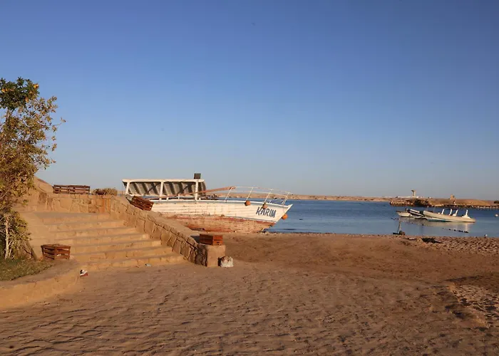 Sharm El Naga And Diving Center Gurdaka