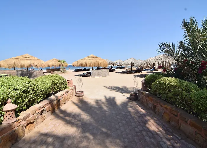 Sharm El Naga And Diving Center Gurdaka